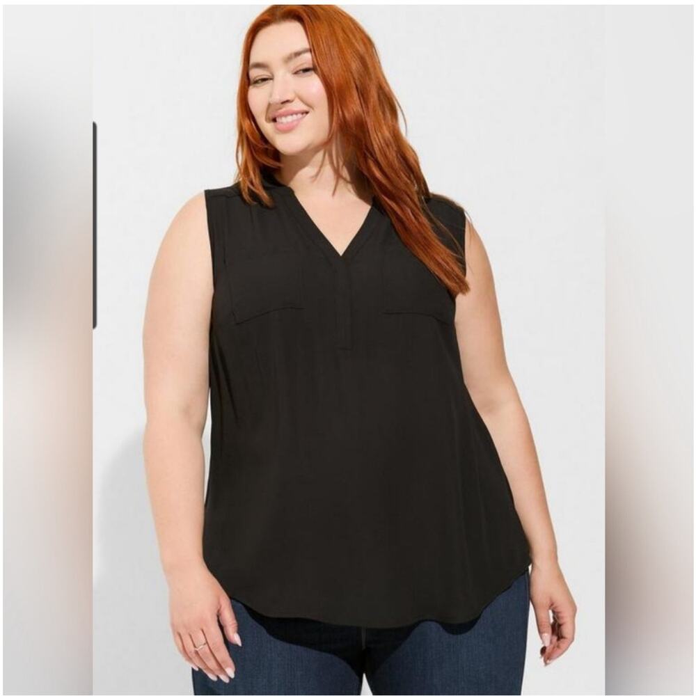 GUC TORRID Georgette Harper sleeveless blouse